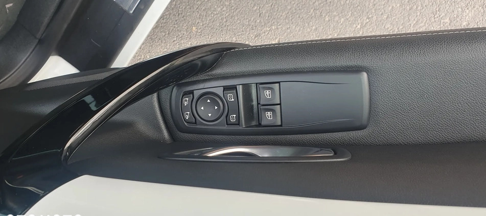 Renault Laguna cena 39900 przebieg: 73000, rok produkcji 2015 z Górzno małe 172